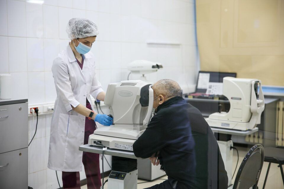 Якутским офтальмологам присуждена Госпремия республики в области здравоохранения