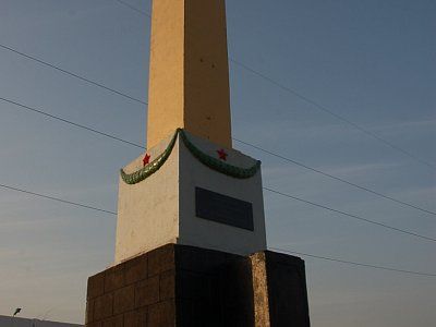 Памятник-обелиск героям гражданской войны и бойцам НРА /  / Приморский край
