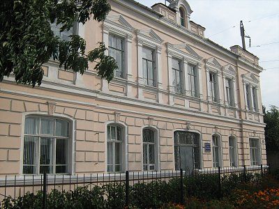 Здание первой городской больницы /  / Приморский край