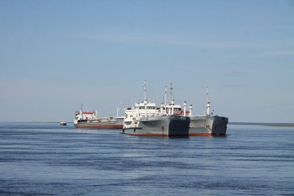 В арктическую навигацию ЛОРП перевезёт 460 тысяч тонн грузов