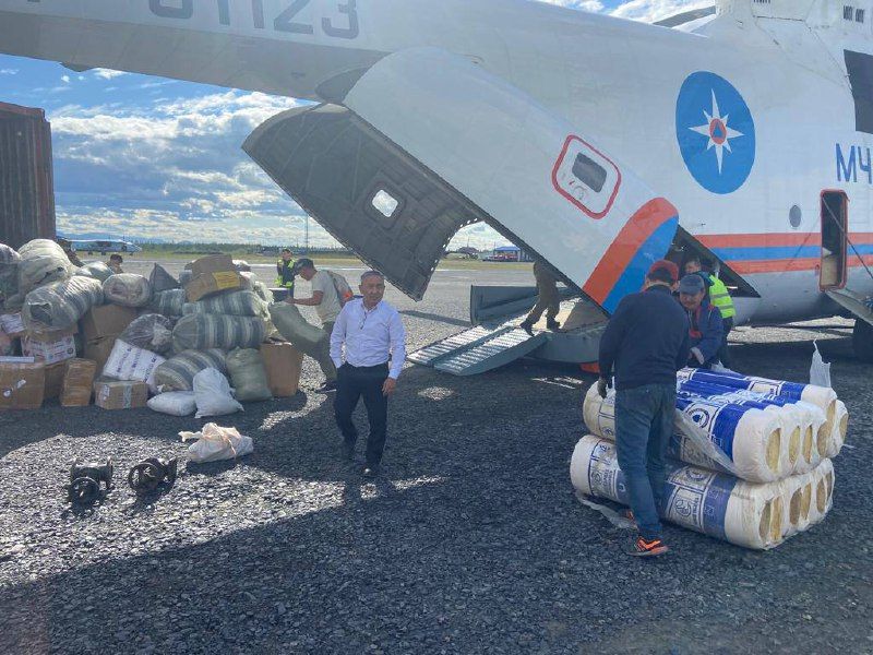 Девять тонн стройматериалов доставлено в пострадавший от паводка Верхоянский район Якутии