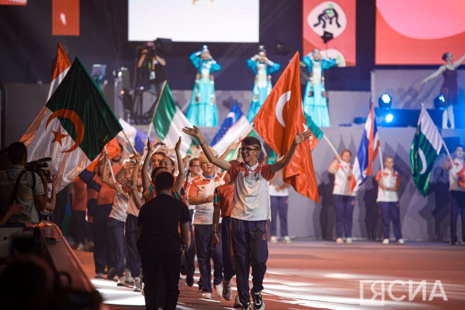 Фоторепортаж. Закрытие VII Международных игр «Дети Азии» во Владивостоке