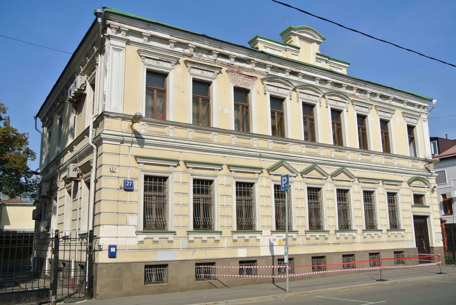 Главный дом, нач. XIX в., 1888-1891 гг., архитектор А.В.Петров / Москва  Москва Город Москва | Памятники истории и культуры | ИнфоТаймс /  www.infotimes.ru