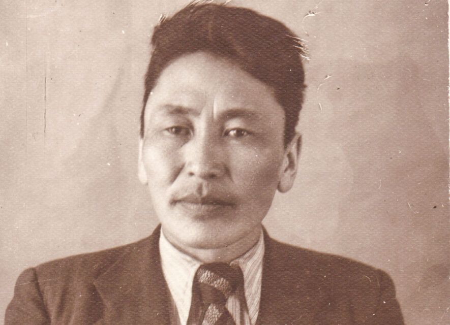 Сегодня исполняется 110 лет выдающемуся якутскому артисту Дмитрию Ходулову