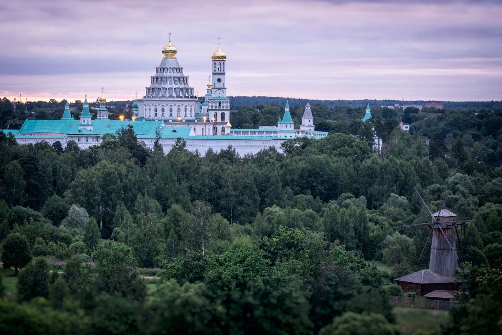 Истра Новоиерусалимский монастырь осень