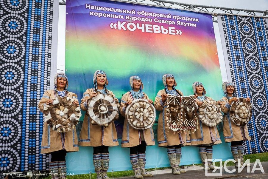 Конкурс ковров коренных малочисленных народов Севера и Арктики прошёл в Якутске