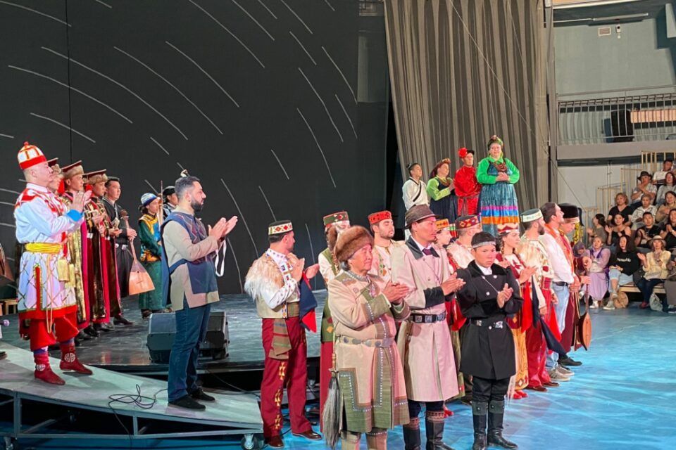 Хранители традиций встретились в Якутии на IV международном фестивале шедевров ЮНЕСКО