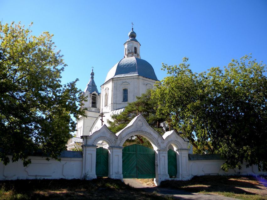 Церковь Воскресения Ограда с воротами /  / Волгоградская область