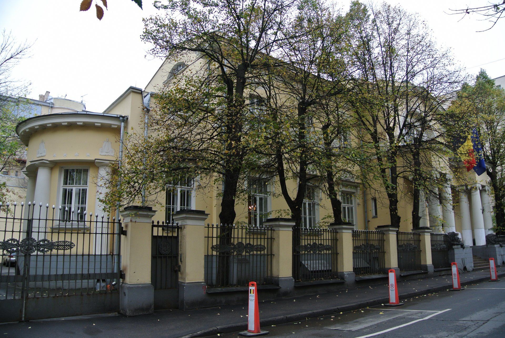 Городская усадьба В.Н.Грибова, начало XX в., гражданский инженер  Б.М.Великовский, инженер А.Н.Милюков при участии архитектора Л.А.Веснина /  Москва Москва Город Москва | Памятники истории и культуры | ИнфоТаймс /  www.infotimes.ru