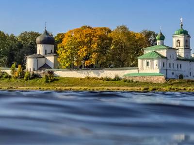 Спасо-Преображенский собор Мирожского монастыря