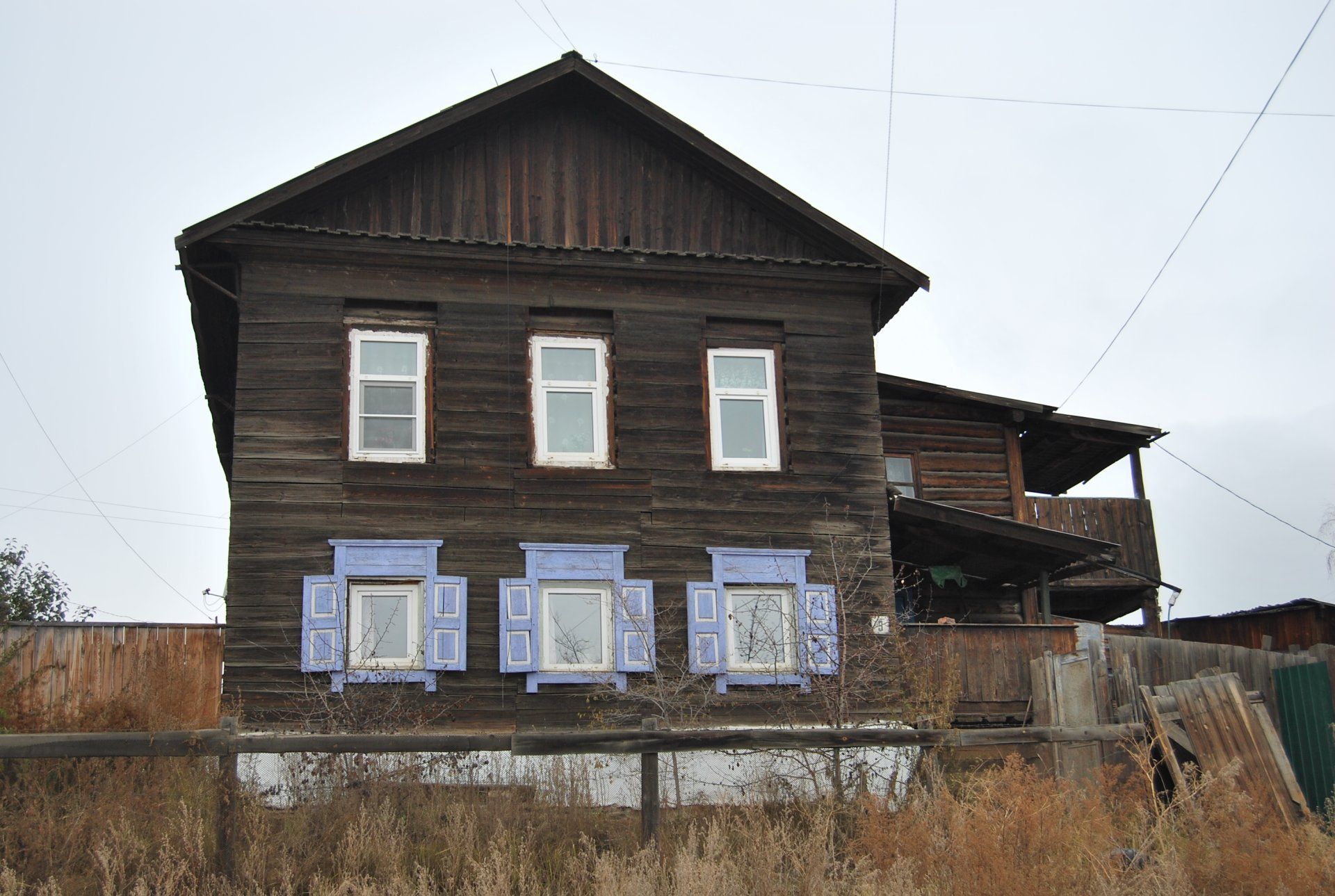 Дом, где жил политссыльный, народоволец Н.А. Чарушин -краевед, один из  организаторов и видных деятелей Кяхтинского отделения Русского  географического общества / Республика Бурятия | Памятники истории и  культуры | ИнфоТаймс / www.infotimes.ru