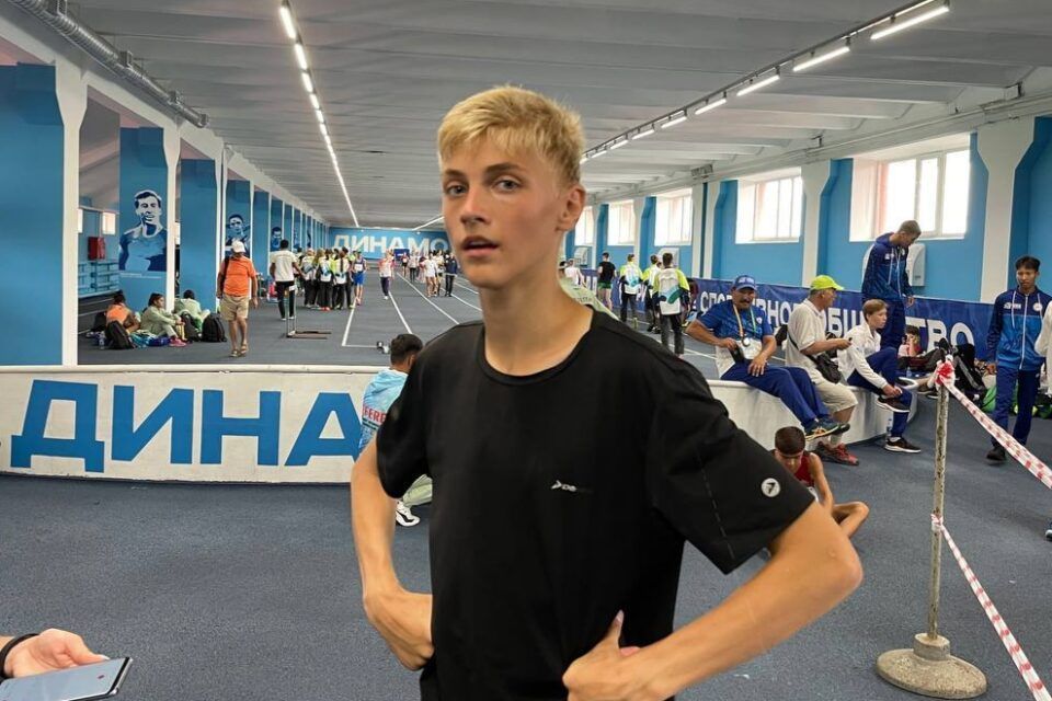 Легкоатлет Артем Балан принес Якутии серебро на играх «Дети Азии»