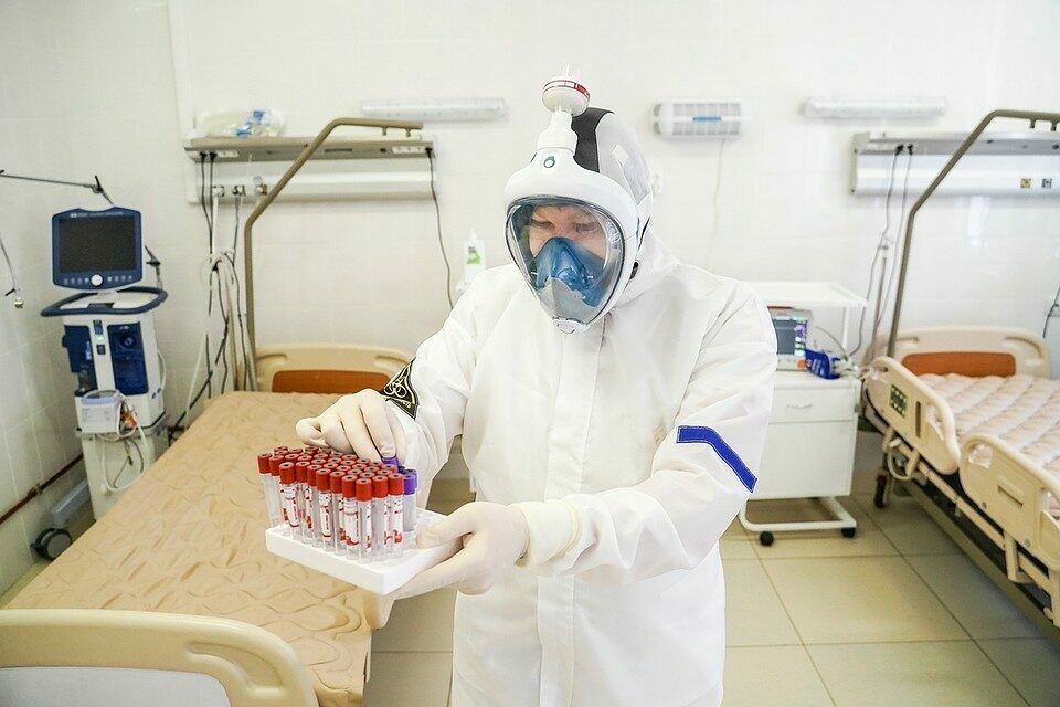 Более 300 новых случаев коронавируса выявлено за сутки в Якутии