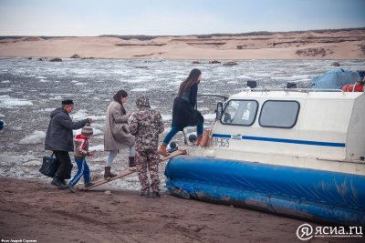 По маршруту Якутск — Нижний Бестях начали курсировать суда на воздушной подушке / ЯСИА   Республика Саха (Якутия)