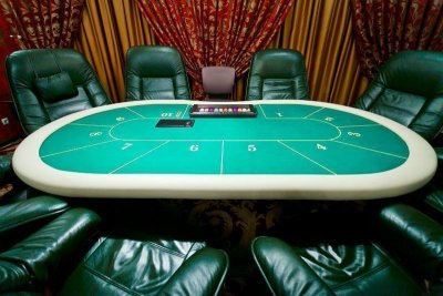 В Якутске «прикрыли» подпольный покерный клуб (ВИДЕО)