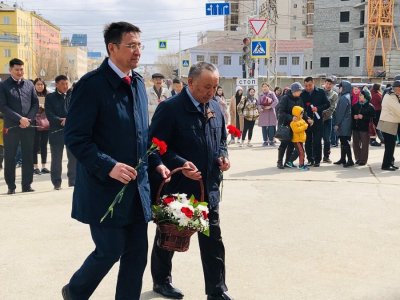 В Якутске почтили память спортивного деятеля Николая Тарского