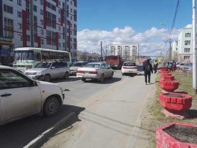 В Якутске на первоклассницу наехала машина / ЯСИА Якутск Якутск Республика Саха (Якутия)