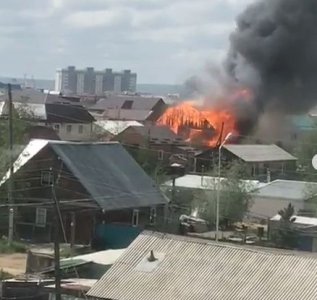 В Якутске после пожара пропал ребенок / ЯСИА Якутск Якутск Республика Саха (Якутия)