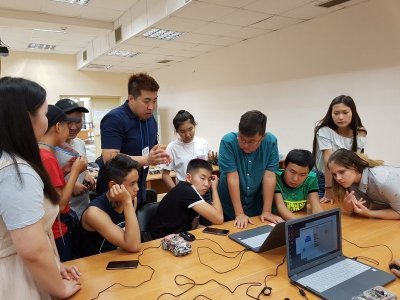 Школьники из Якутии и Южной Кореи прошли обучение в летней школе Малой компьютерной академии СВФУ