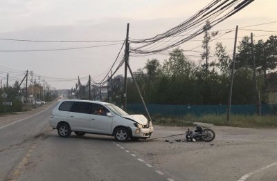 В Нижнем Бестяхе в ДТП пострадал мотоциклист / ЯСИА   