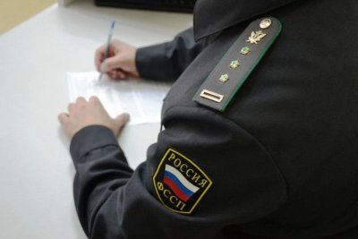 Приставы заставили погасить долг на более 2,4 млн рублей строительную компанию в Ленском районе  / ЯСИА  Ленский Республика Саха (Якутия)