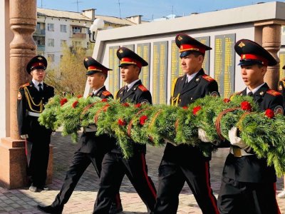 В Якутске почтили память героев Второй мировой войны / Иван Евсеев Якутск Якутск Республика Саха (Якутия)