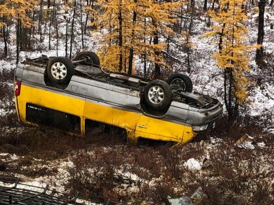 Четыре человека госпитализированы после ДТП на дороге «Лена» / ЯСИА   