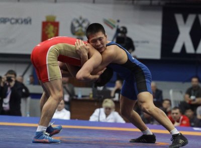 Ньургун Скрябин проиграл монгольскому борцу на чемпионате мира