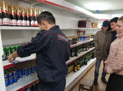 Оймяконские полицейские пресекли незаконную продажу алкоголя