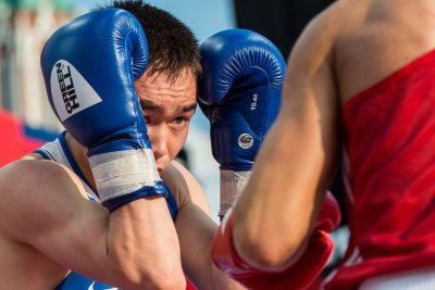 Василий Егоров прорвался в финал чемпионата России по боксу