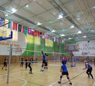 АЭБ собрал трудовые коллективы Якутии на Кубке по волейболу