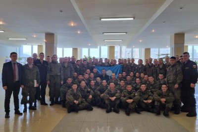 Постпредство Якутии в ДФО ознакомилось с условиями службы армейцев из республики во Владивостоке  