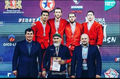 Якутянин Валерий Ергалов завоевал путевку на чемпионат Европы по боевому самбо