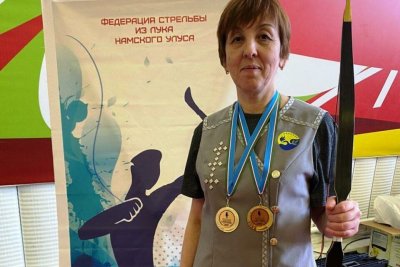 Ирина Лобашева из Вилюйского ЖКХ стала чемпионкой турнира по стрельбе из традиционного лука  