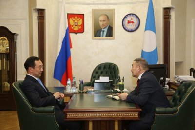 Глава Якутии обсудил с депутатом Госдумы совместные инициативы по развитию транспортной системы
