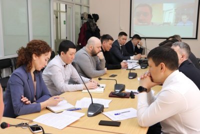 Меры поддержки отраслевых предприятий обсудили в Оперштабе МинЖКХ Якутии