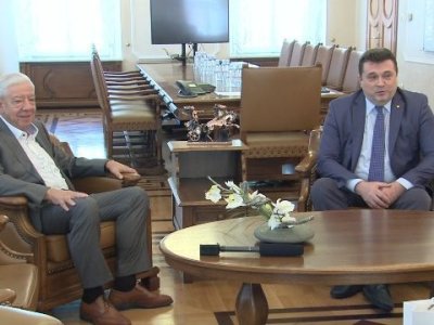 Губернатор Свердловской области встретился с председателями СЖР и СТСЖ