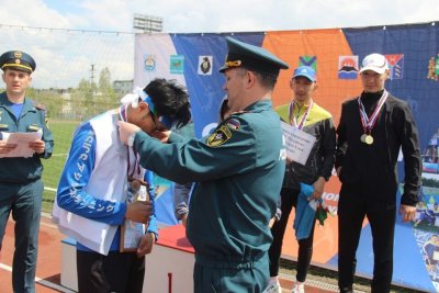 Сотрудники якутского управления МЧС России стали призерами соревнований по легкой атлетике