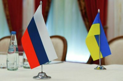 Переговоры между Москвой и Киевом приостановлены
