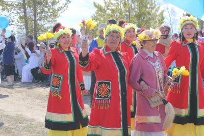 В Якутии состоялось традиционное мероприятие встречи лета – Ньургуьун ыьыа5а