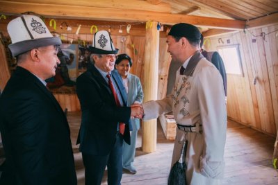 Госсекретарь Киргизской Республики посетил Ысыах Олонхо