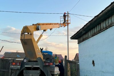 Энергетики полностью восстановили электроснабжение в Усть-Алданском районе
