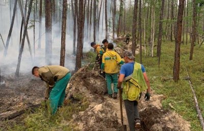 Лесные пожары ликвидировали в двух районах Якутии