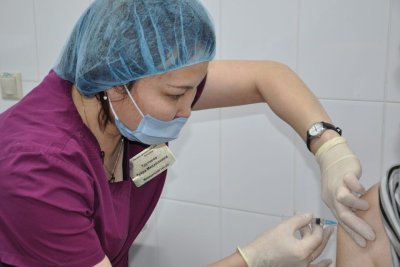 В Якутии ревакцинацию от COVID-19 прошли почти 170 тысяч человек