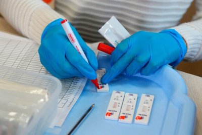 298 новых случаев коронавируса выявлено за сутки в Якутии