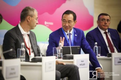 Глава Якутии на площадке ВЭФ-2022 рассказал об инновационных энергетических проектах региона