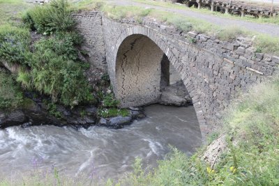 Мост арочный каменный /  / Республика Дагестан