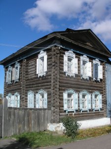 Деревянный дом в г. Таре /  / Омская область