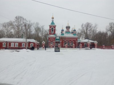 Красная церковь /  / Челябинская область