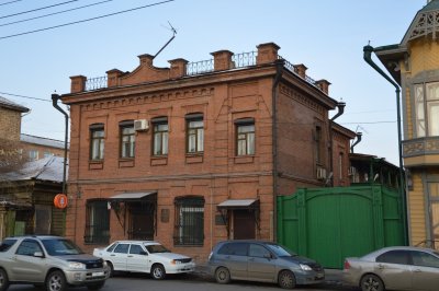 Дом каменный с магазином /  / Красноярский край